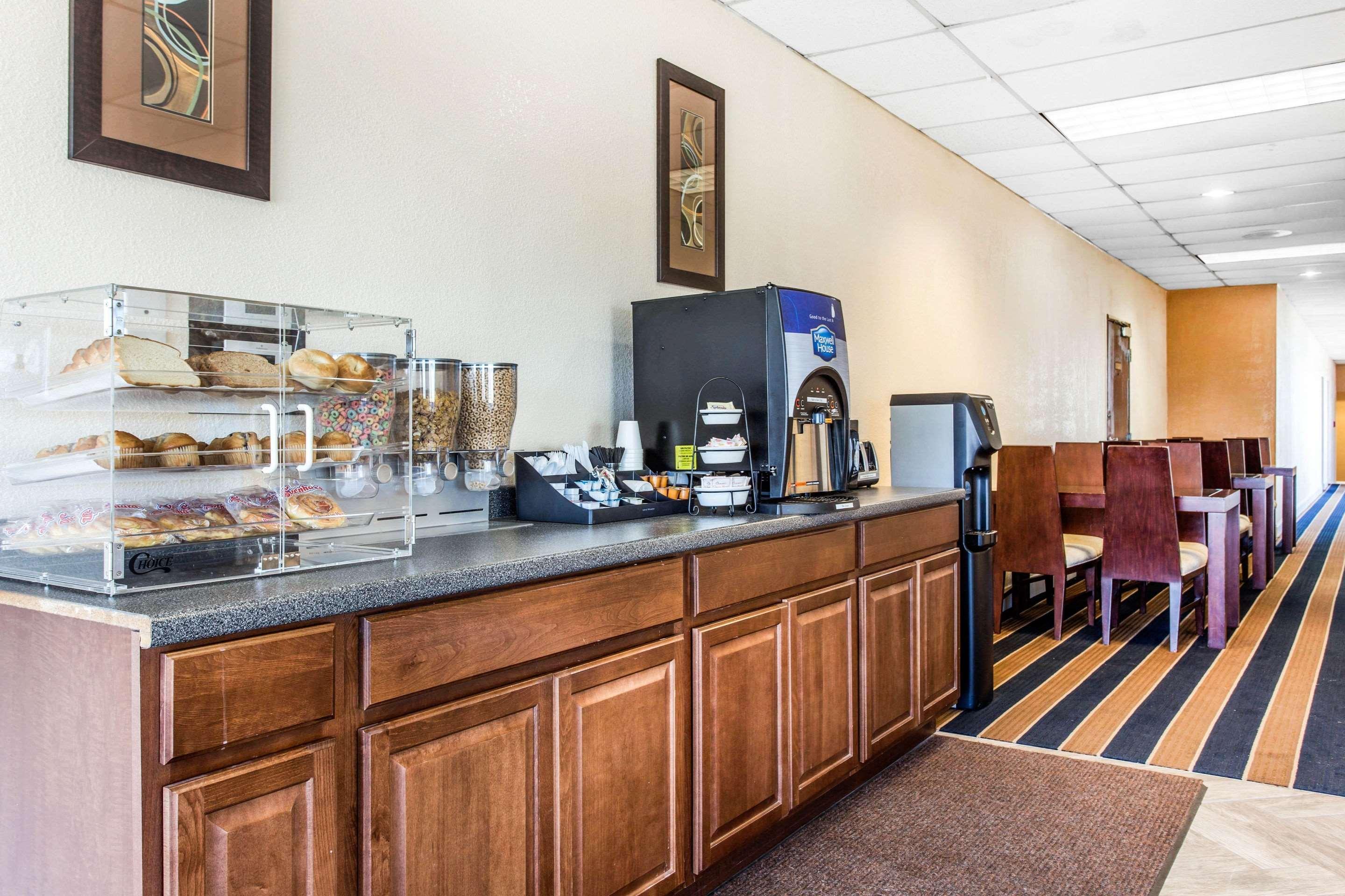 Super 8 By Wyndham Rocky Mount I-95 Exit 145 Hotel Battleboro Luaran gambar