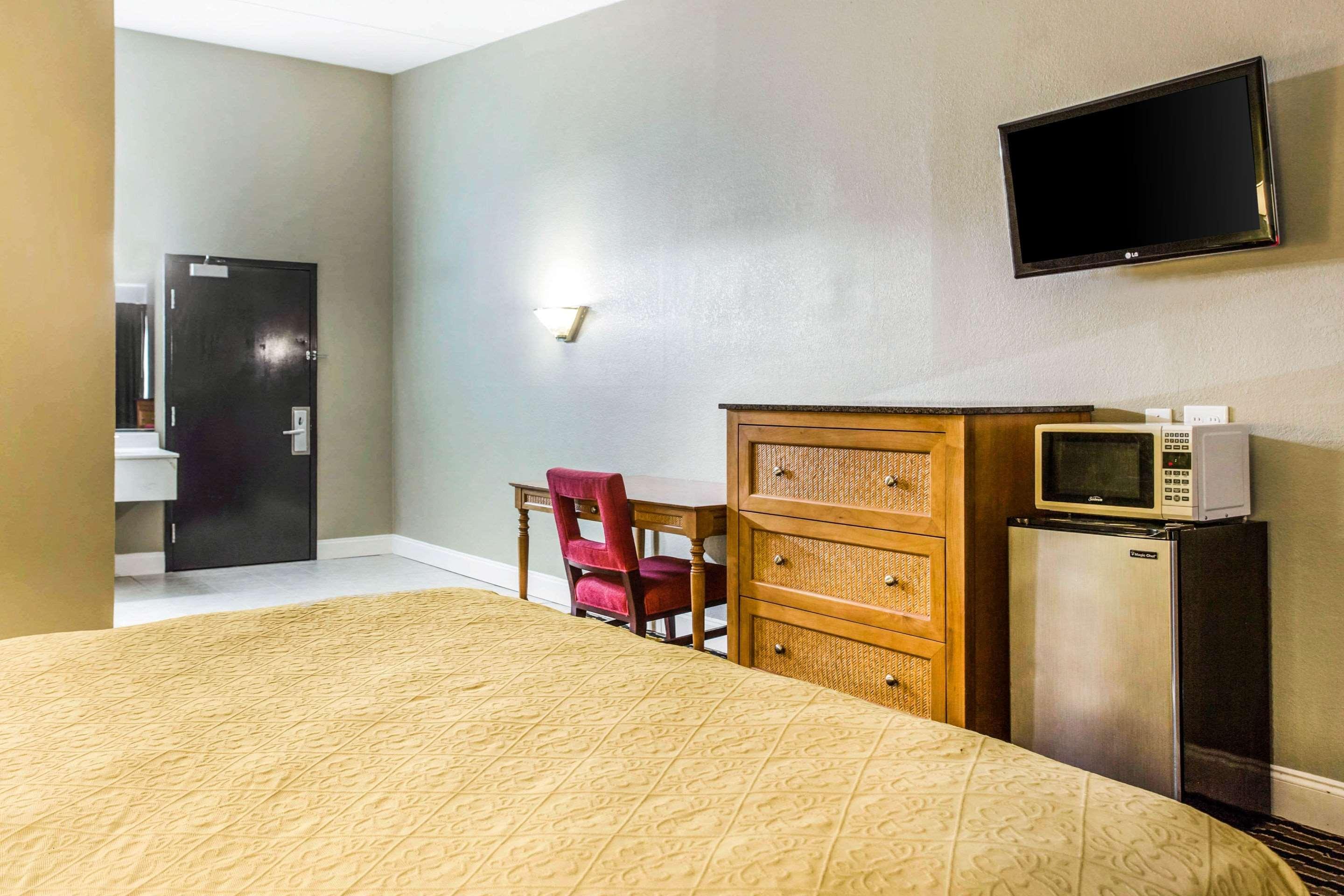 Super 8 By Wyndham Rocky Mount I-95 Exit 145 Hotel Battleboro Luaran gambar
